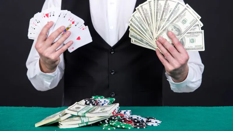 Game bài Poker đổi thưởng là gì?